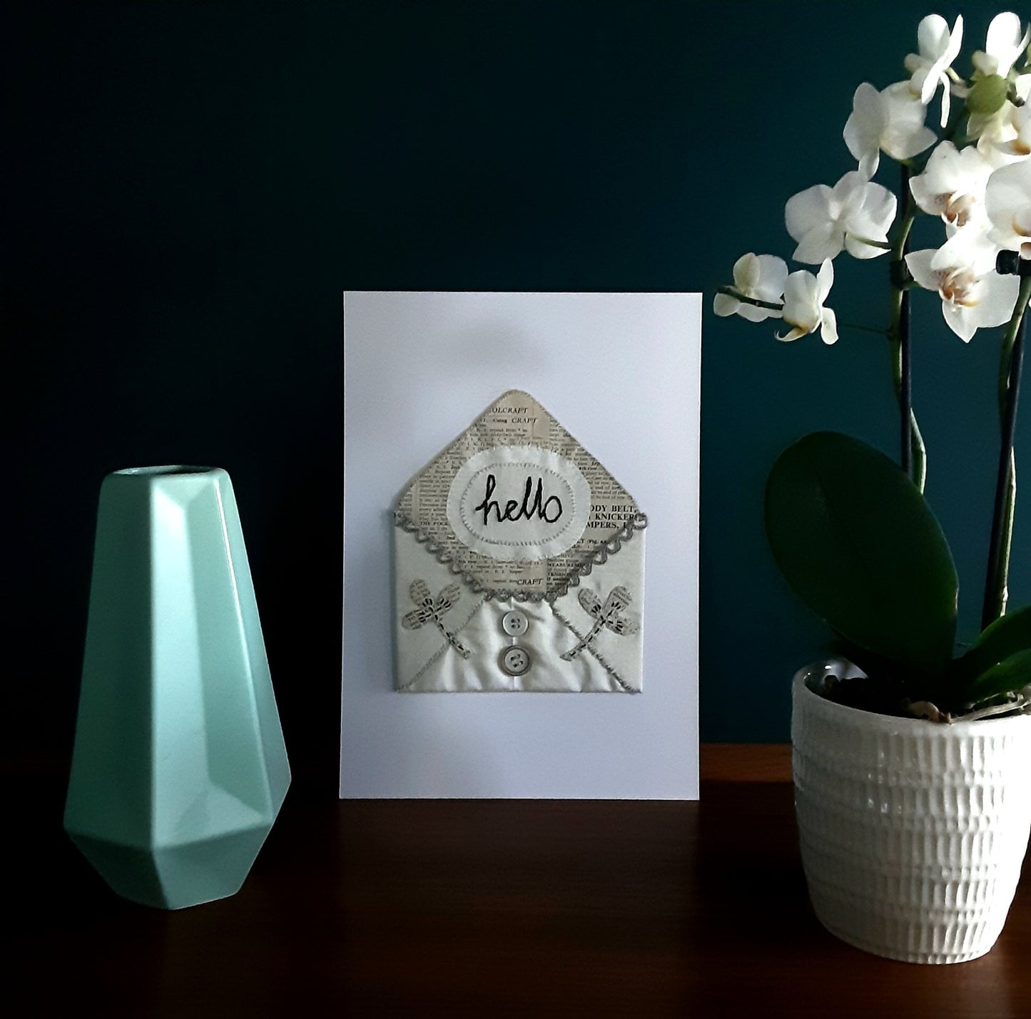 Hand Embroidered 'Hello' Bundle