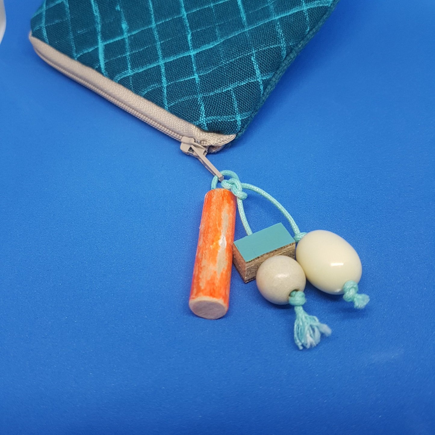 Beads inspired by floats