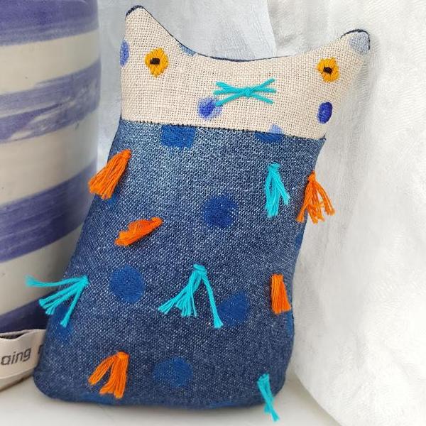 Blue Kitten Series - MARINA