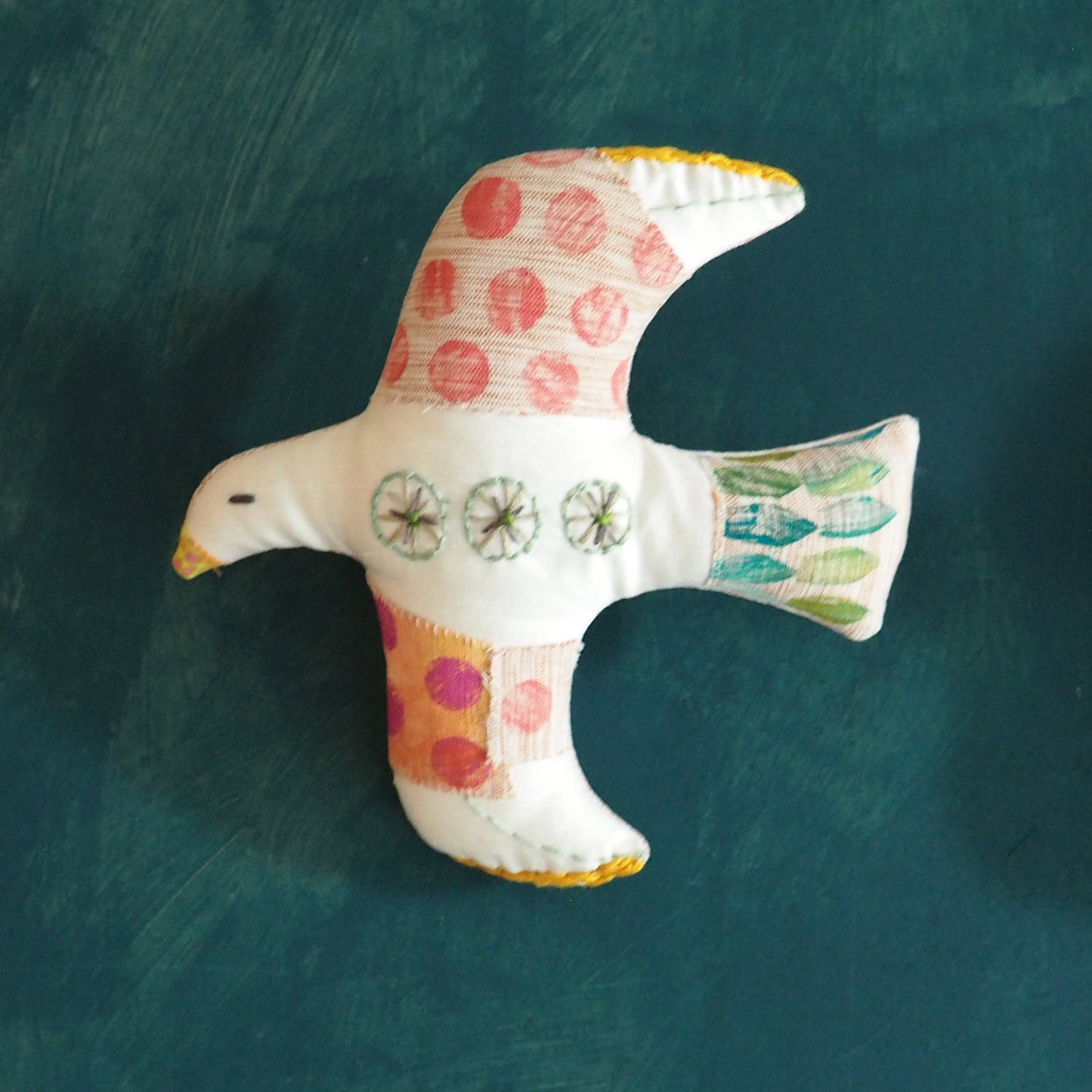 SALLY SEAGULL Hanging Bird Ornament - Medium Size